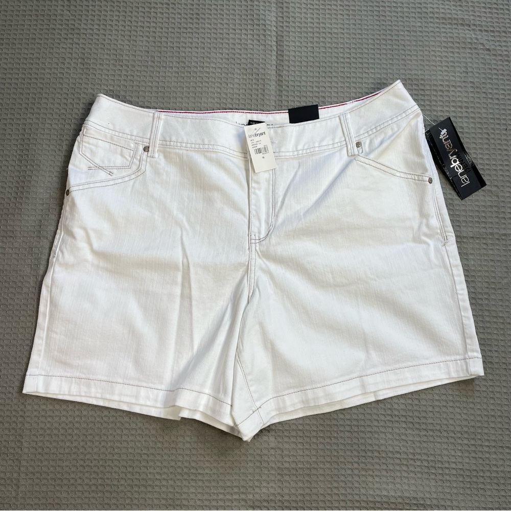 New Lane Bryant Jean Shorts 16 Womens White Contrast Stitch Stretch Denim